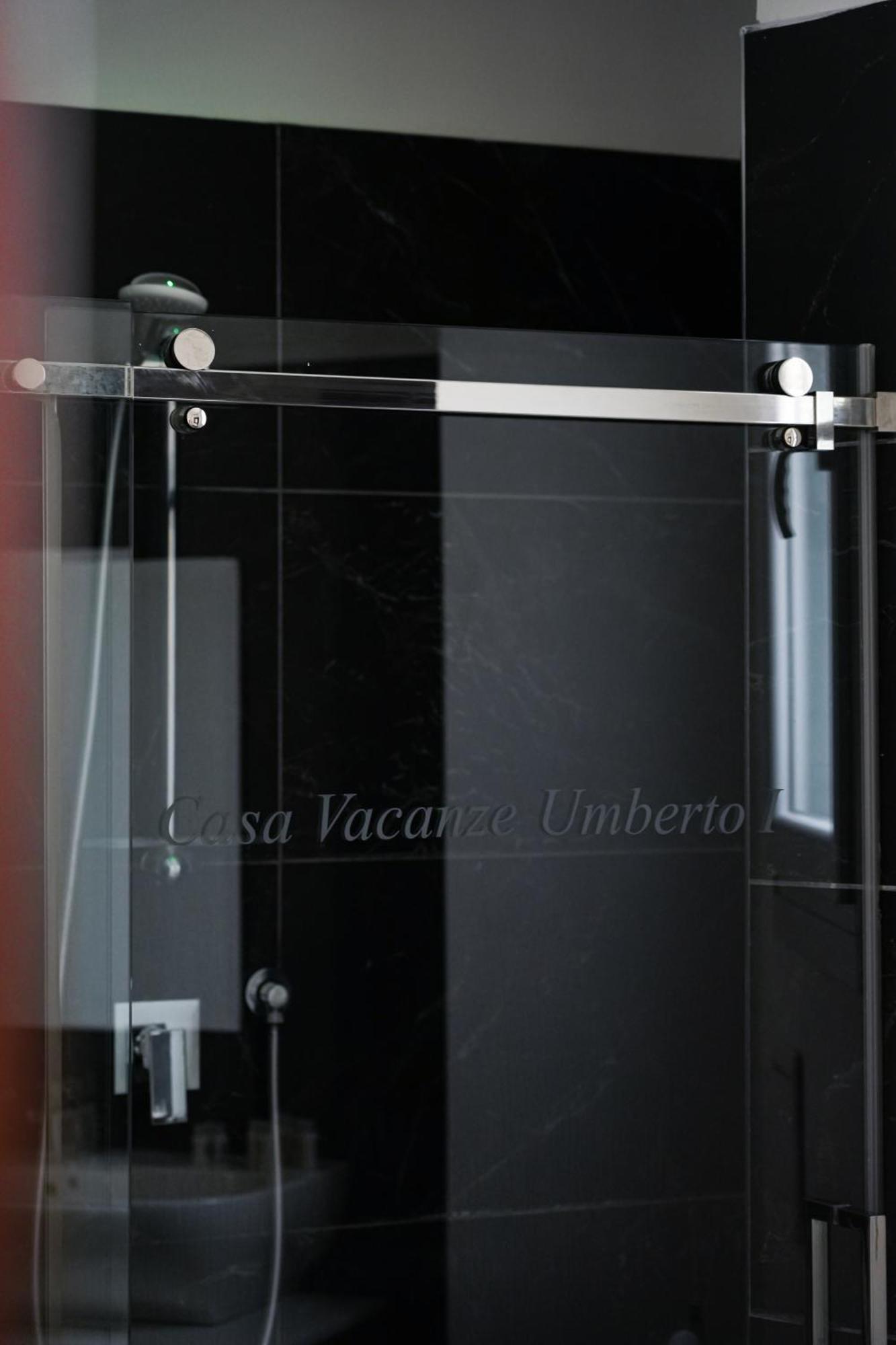 Appartement Casa Vacanze Umberto I à Naples Extérieur photo