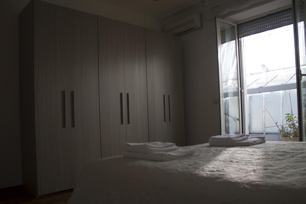 Appartement Casa Vacanze Umberto I à Naples Chambre photo